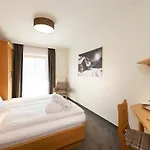 Отель Oberkarteis 4*